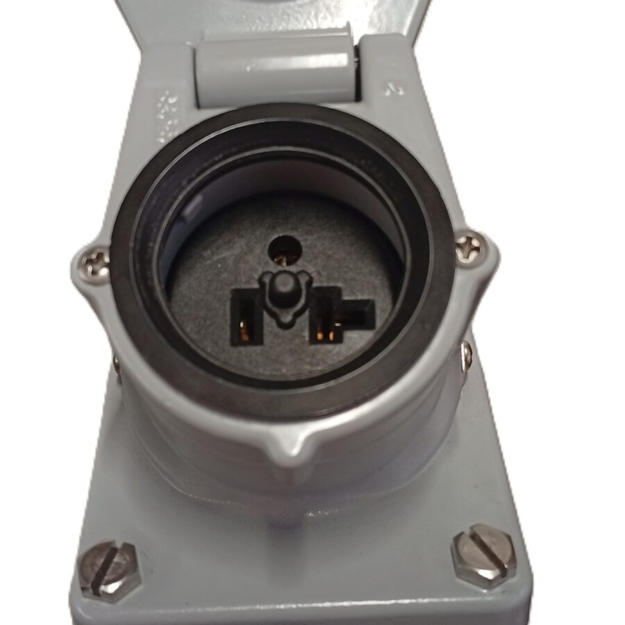 Tomacorrientes de aluminio U-Line® de 20 amperios Factory Sealed